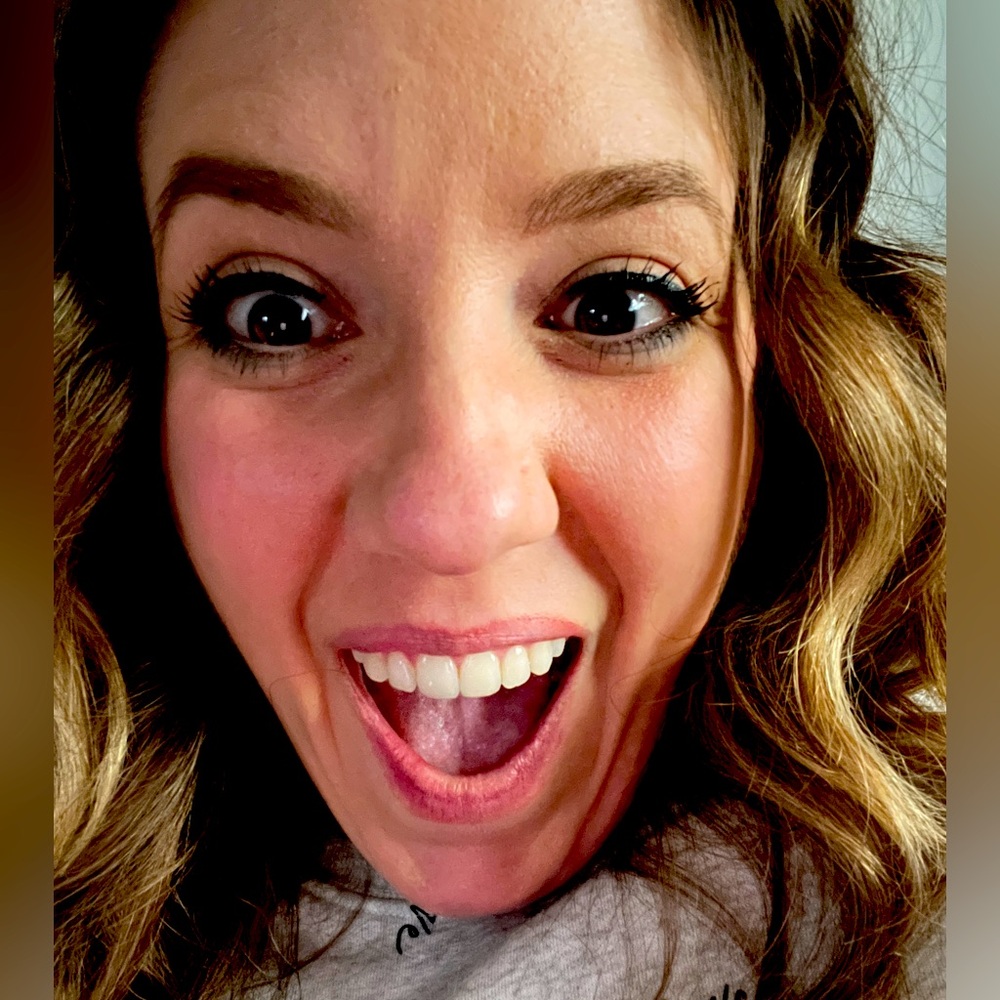 Meet your Posher, Naomi